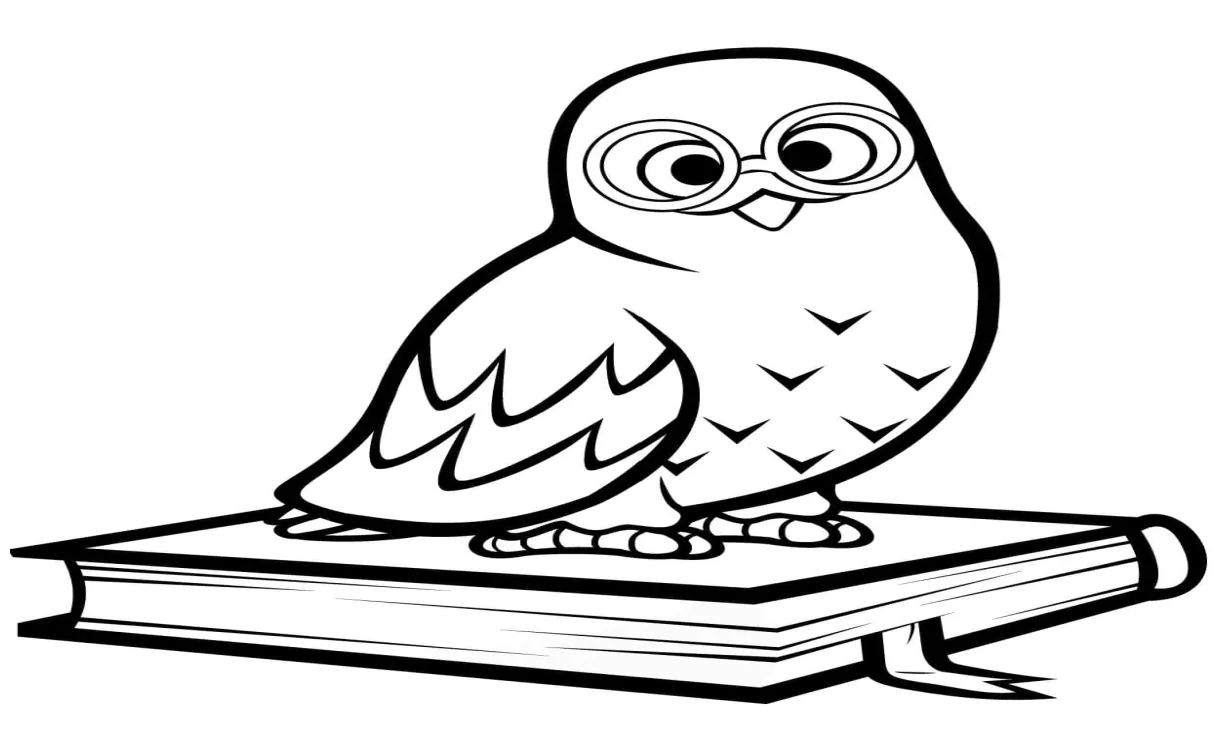 Burung Hantu Duduk di Buku