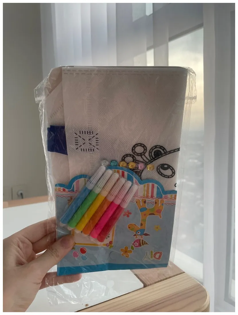 Mainan anak mewarnai, books & stationery, stationery on carousell